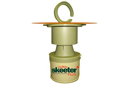 Skeeter Plus Flying Pest Trap