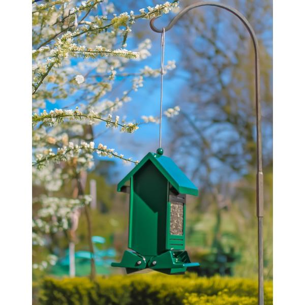 Weight-Activated Squirrel-Resistant Hopper Bird Feeder