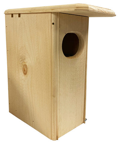 Pine Wood Duck Nesting House with Duckling Ladder