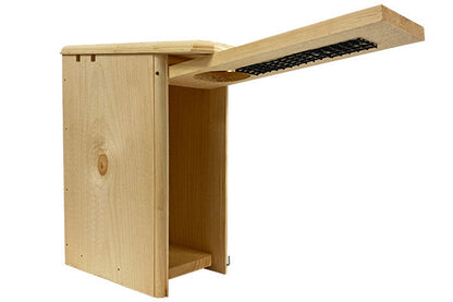 Pine Wood Duck Nesting House with Duckling Ladder