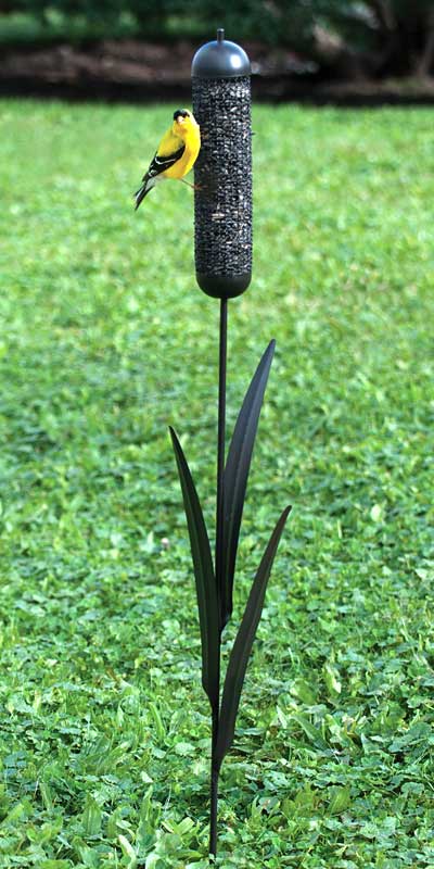 Cattail Staked Mesh Bird Feeder