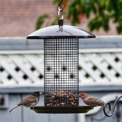 All-Metal Mesh Bird Feeder with 360° Feeding Tray – 2.75 Qt
